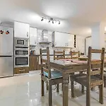 Appartamento Two Bedroom In Bella Vista *