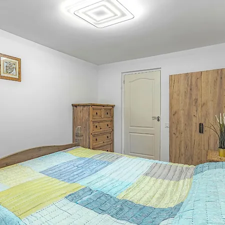 Two Bedroom In Bella Vista אדחה